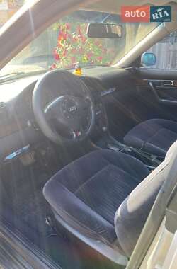 Седан Audi A6 1995 в 
