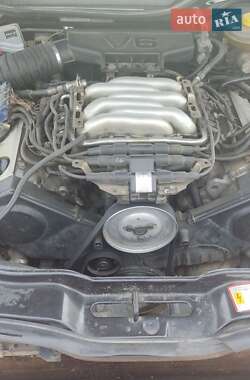 Седан Audi A6 1995 в 