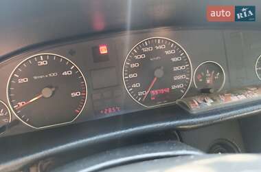Седан Audi A6 1995 в 
