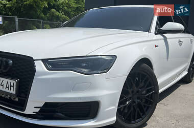 Седан Audi A6 2015 в Дніпрі