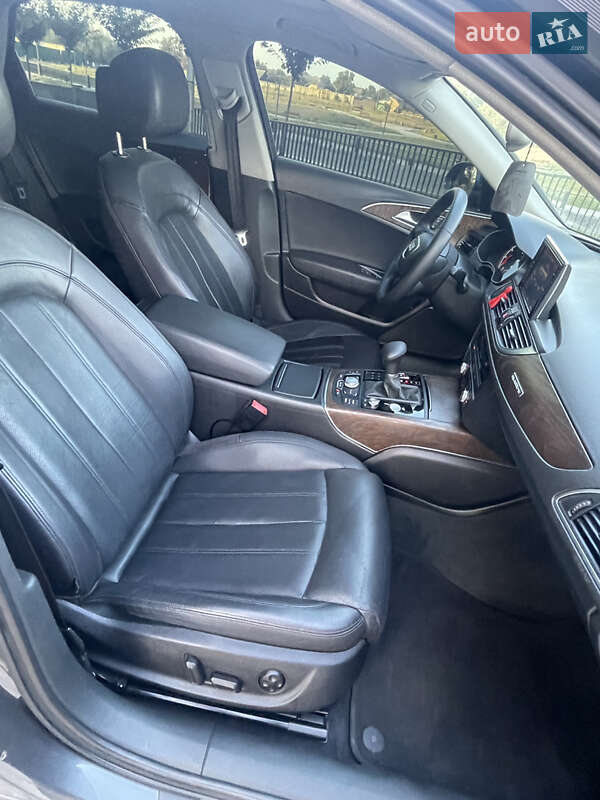 Седан Audi A6 2014 в Киеве