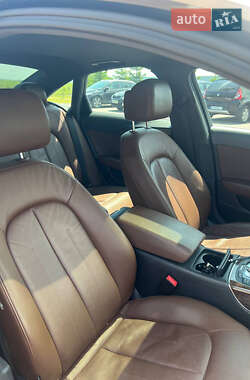 Седан Audi A6 2015 в 