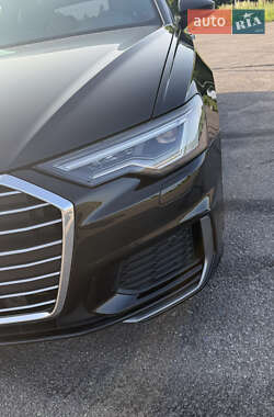 Седан Audi A6 2019 в 