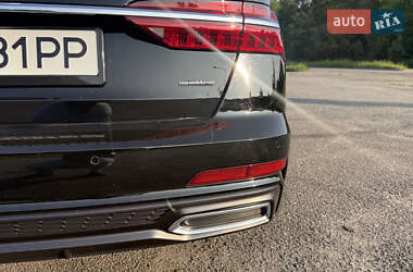 Седан Audi A6 2019 в 