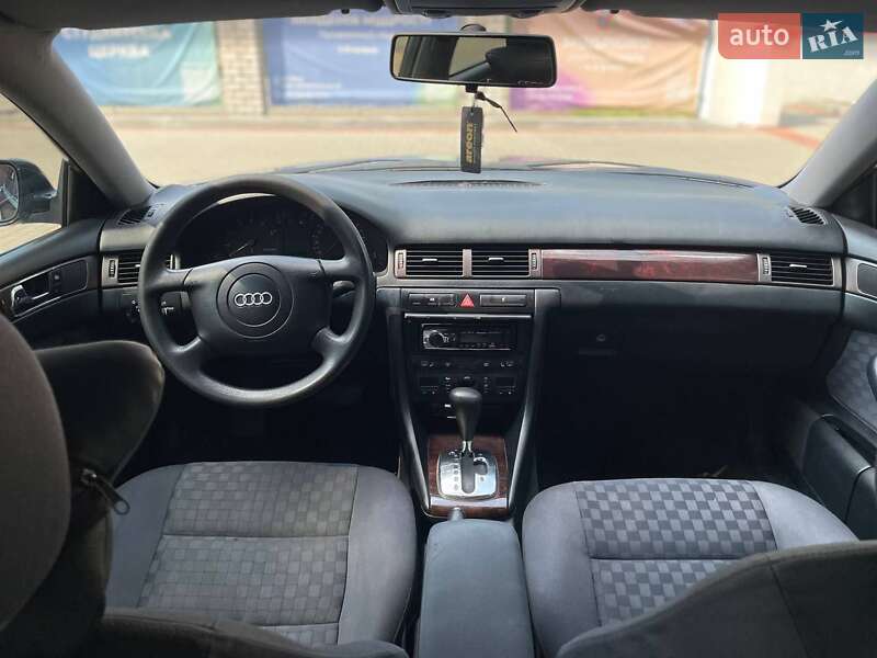 Седан Audi A6 1998 в Буче