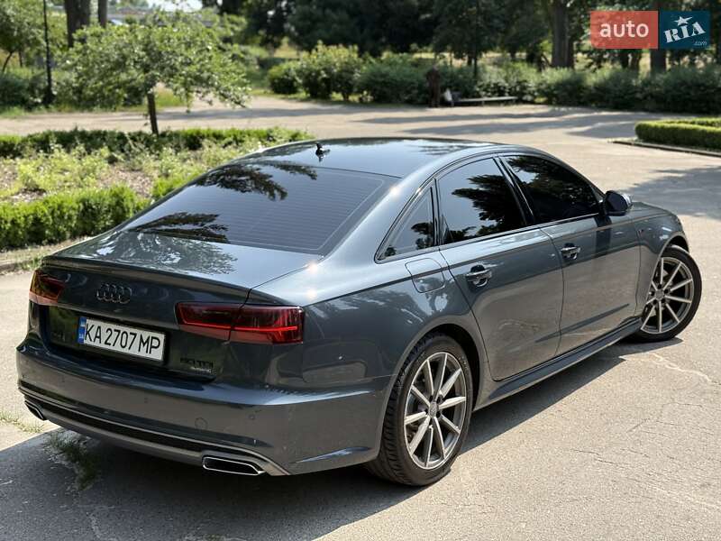 Седан Audi A6 2015 в Киеве
