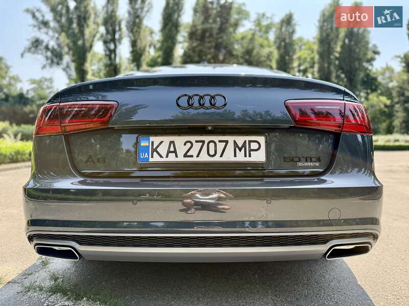 Седан Audi A6 2015 в Киеве