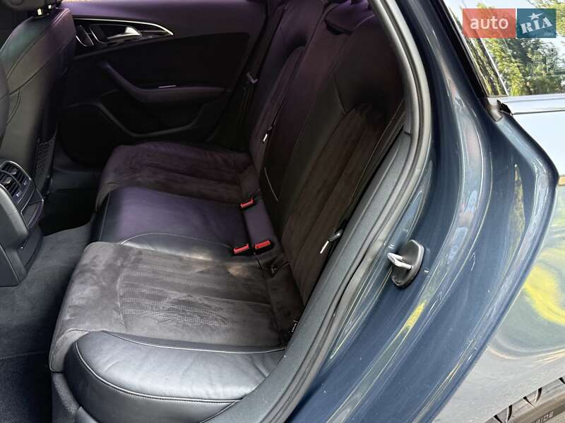Седан Audi A6 2015 в Киеве
