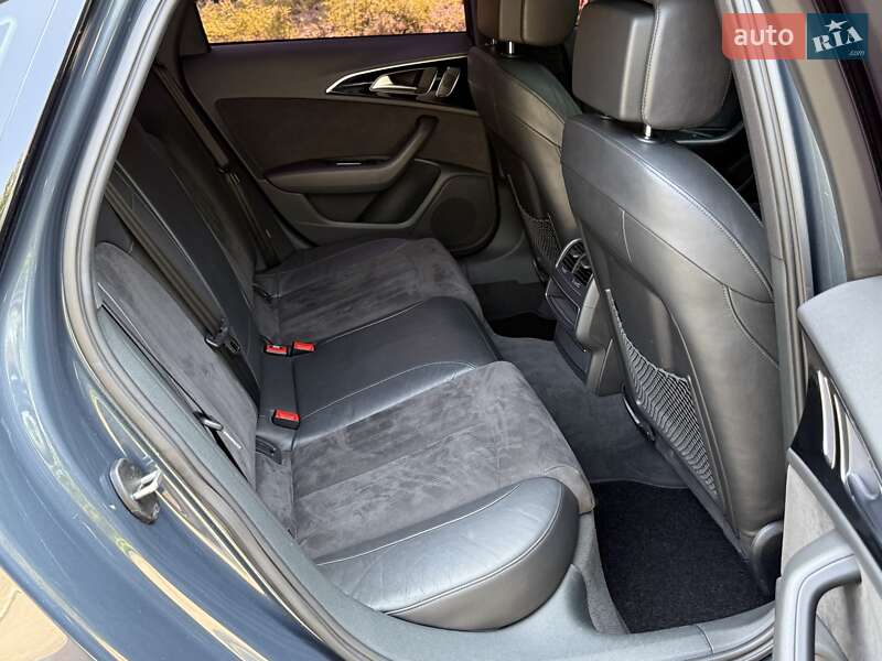 Седан Audi A6 2015 в Киеве