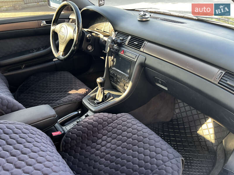 Седан Audi A6 2001 в Ивано-Франковске