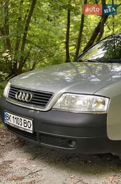 Универсал Audi A6 1999 в Корце
