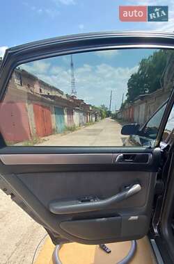 Седан Audi A6 2000 в 