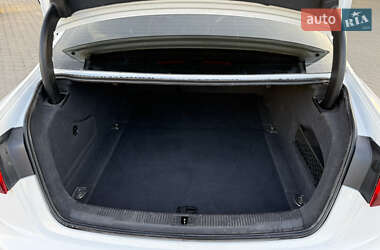 Седан Audi A6 2011 в 