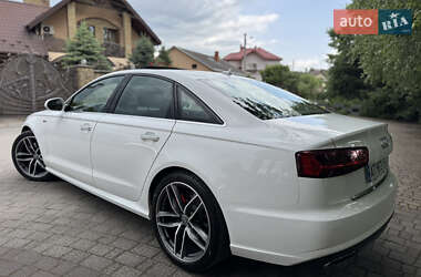 Седан Audi A6 2015 в 