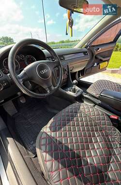 Универсал Audi A6 2004 в 