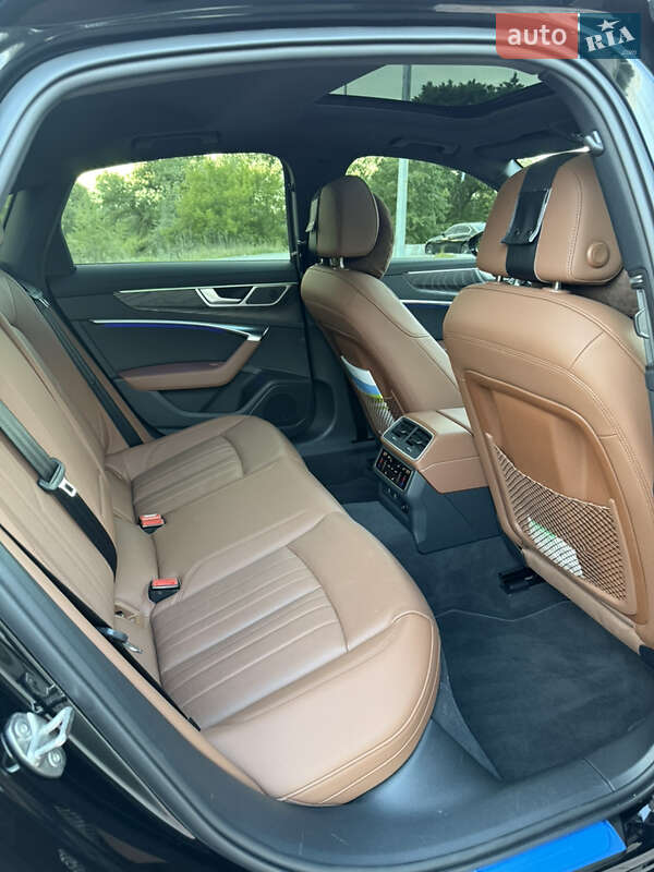 Седан Audi A6 2022 в Киеве