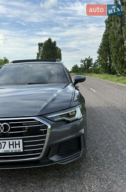 Седан Audi A6 2019 в 