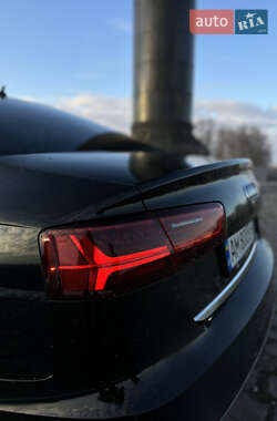 Седан Audi A6 2016 в 
