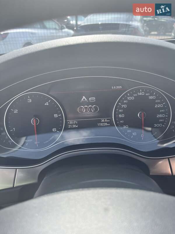 Седан Audi A6 2015 в Киеве