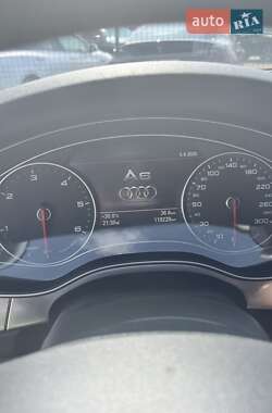 Седан Audi A6 2015 в 