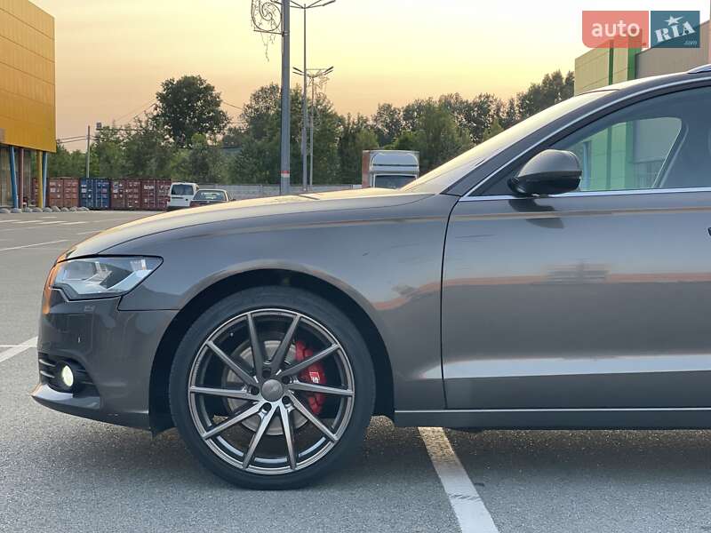 Универсал Audi A6 2012 в Киеве