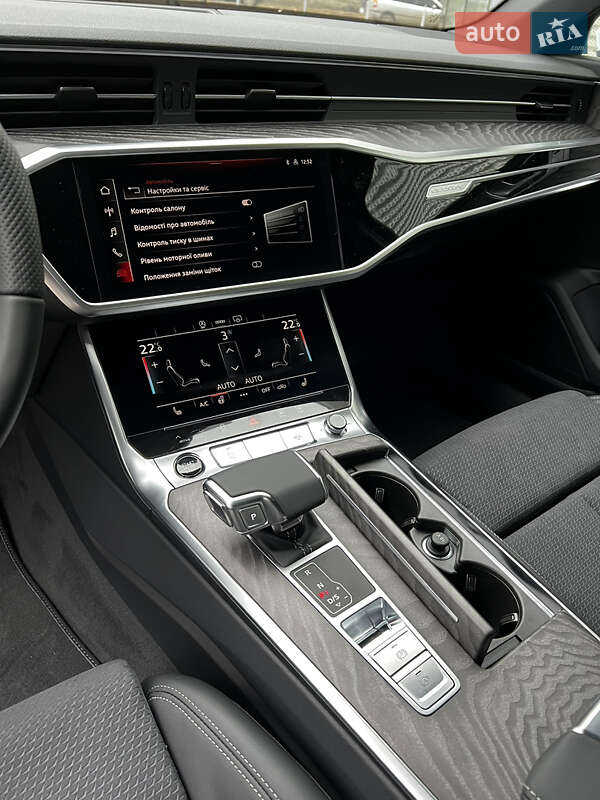 Седан Audi A6 2023 в Одессе