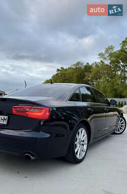 Седан Audi A6 2012 в 