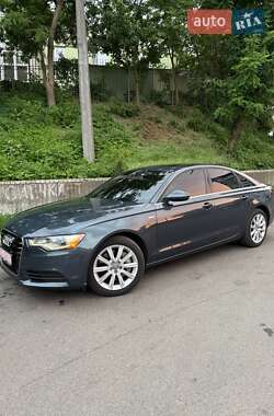 Седан Audi A6 2014 в 