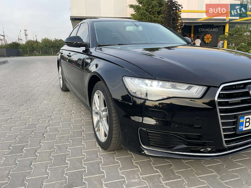 Седан Audi A6 2015 в Миргороде