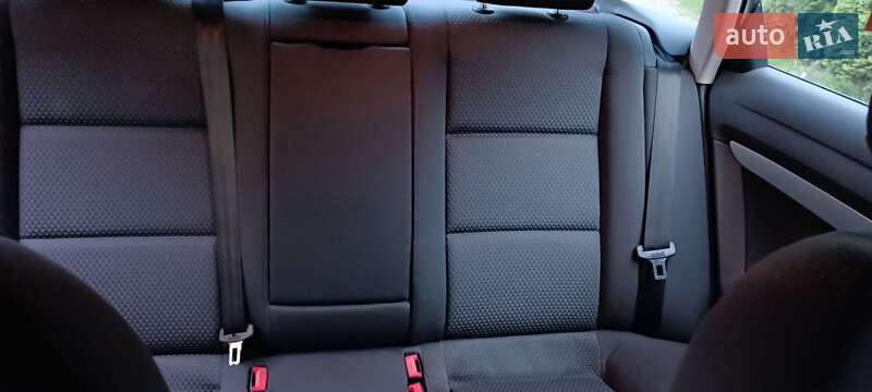 Седан Audi A6 2006 в Камені-Каширському
