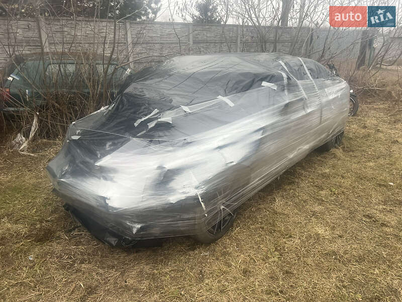 Седан Audi A6 2014 в Рава-Руській