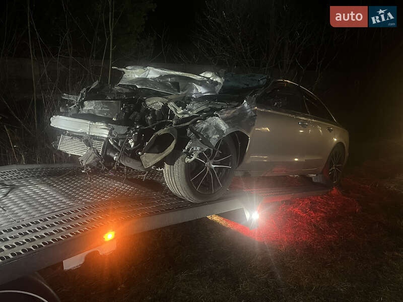 Седан Audi A6 2014 в Рава-Руській