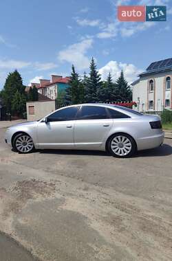 Седан Audi A6 2004 в 