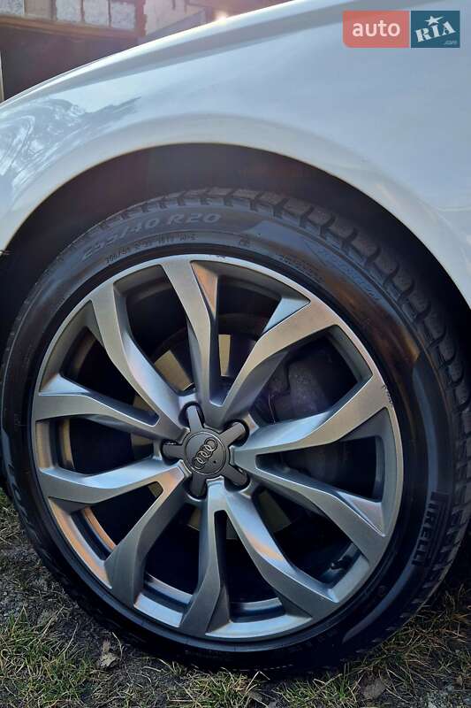 Седан Audi A6 2013 в Киеве