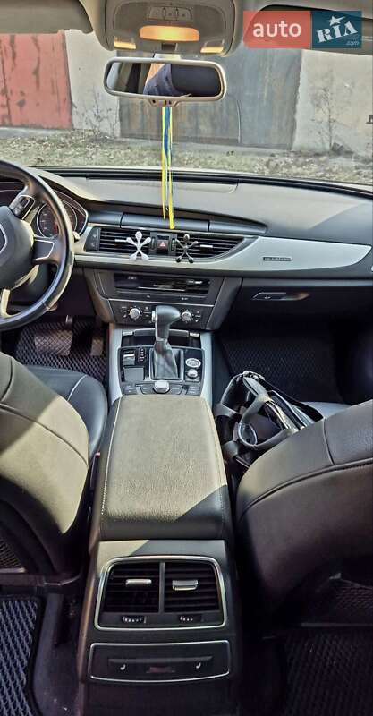Седан Audi A6 2013 в Киеве