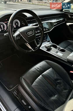Седан Audi A6 2018 в 