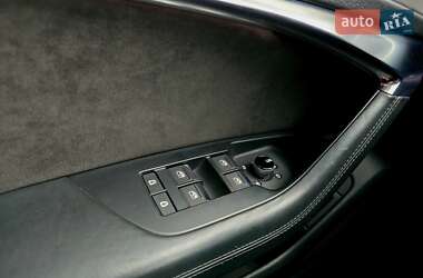 Седан Audi A6 2019 в 