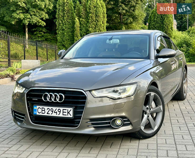 Седан Audi A6 2013 в 