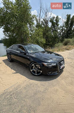 Седан Audi A6 2012 в 