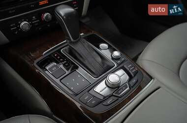 Седан Audi A6 2015 в 