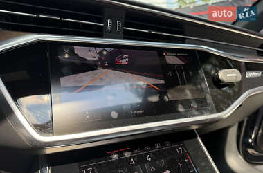 Седан Audi A6 2018 в 