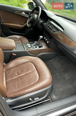 Седан Audi A6 2015 в 