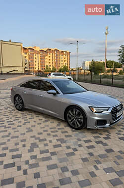 Седан Audi A6 2019 в 