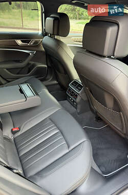 Седан Audi A6 2019 в 