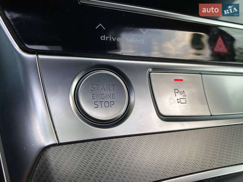 Седан Audi A6 2018 в Хмельницком