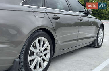 Седан Audi A6 2013 в 