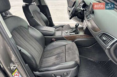 Седан Audi A6 2013 в 