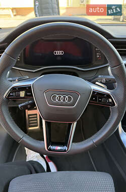 Седан Audi A6 2023 в 