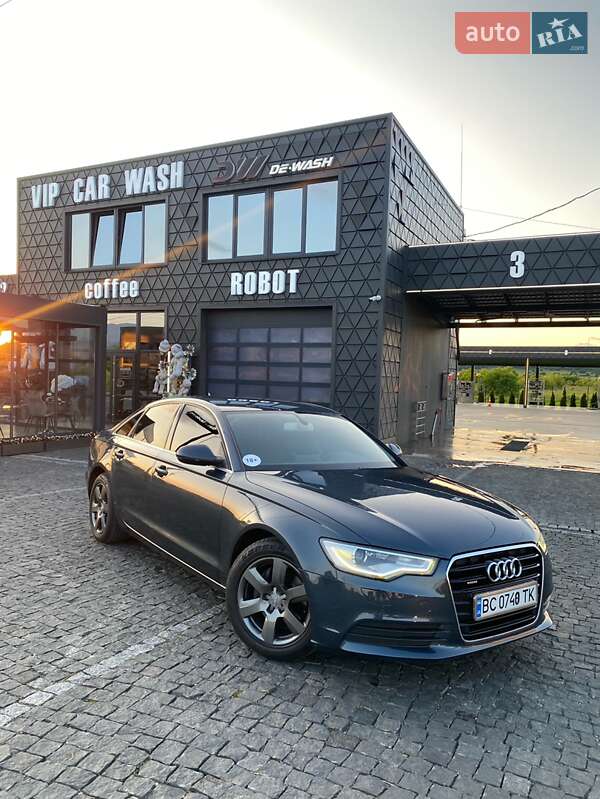 Седан Audi A6 2012 в Тячеве
