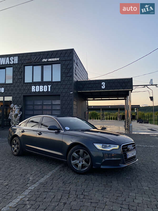 Седан Audi A6 2012 в Тячеве
